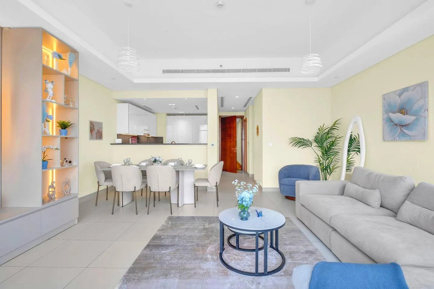 Refined 2 & Half Br In Mada Residences Near Dubai Mall