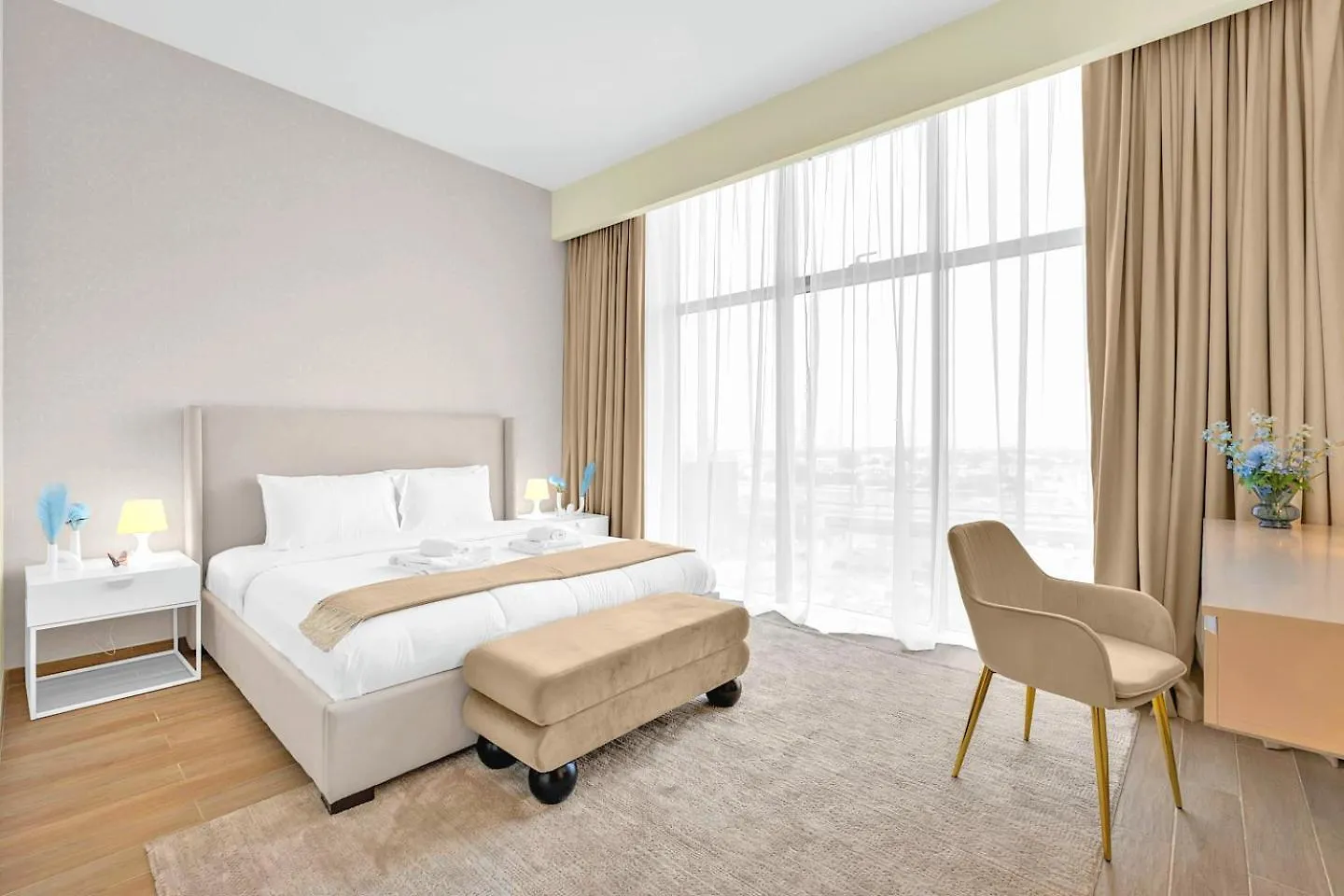 Refined 2 & Half Br In Mada Residences Near Dubai Mall 0*,  Vereinigte Arabische Emirate