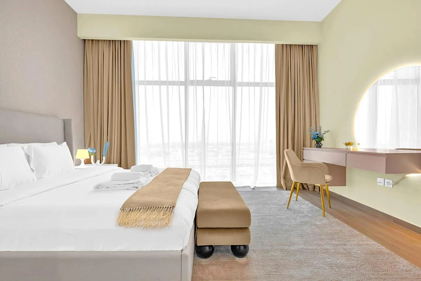 Refined 2 & Half Br In Mada Residences Near Dubai Mall 0*,